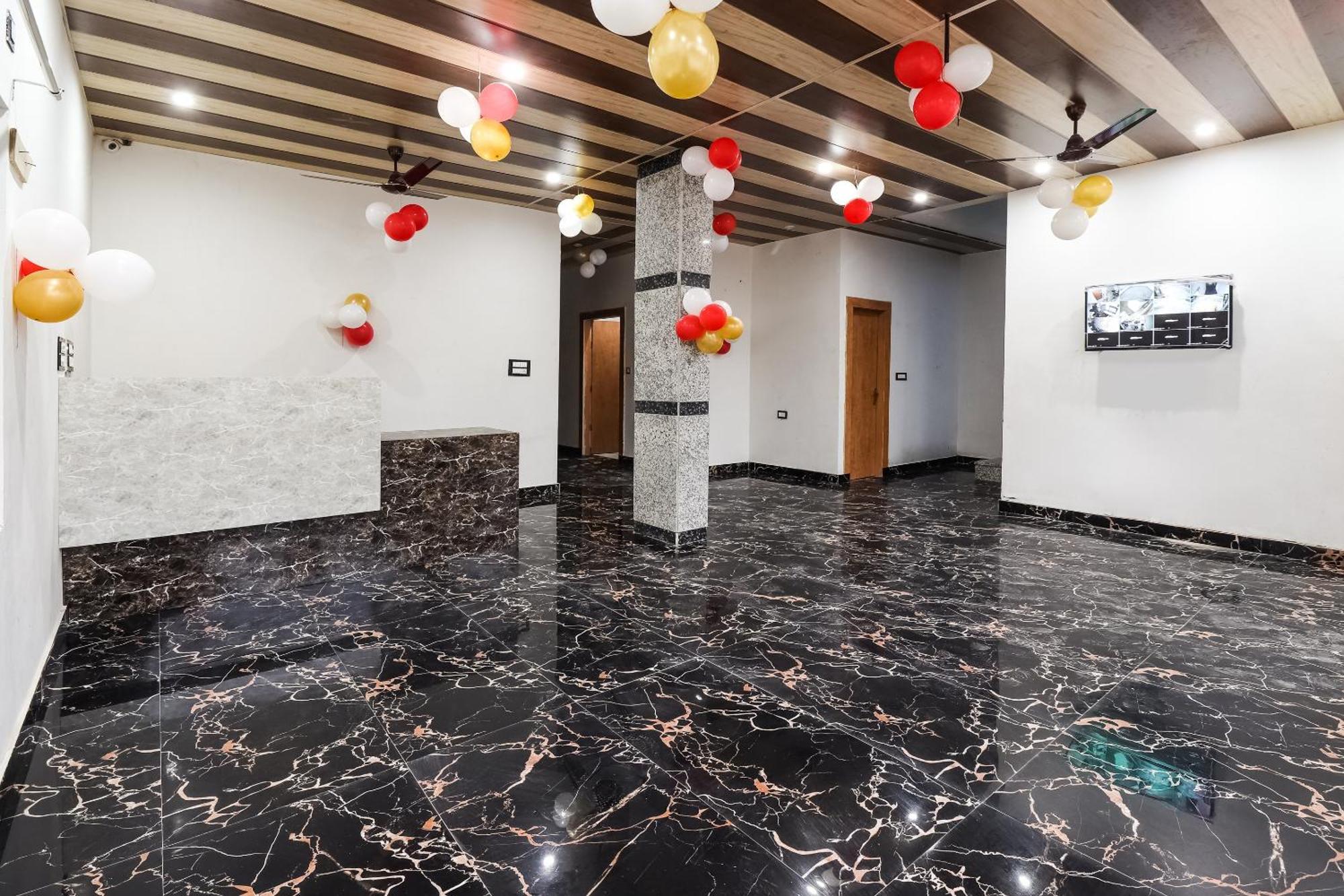 Hotel O Taj Royal Tājganj Extérieur photo